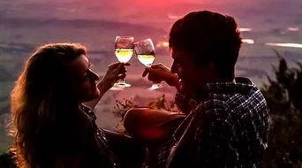 国产 情侣 精,甜蜜时光，共度美好